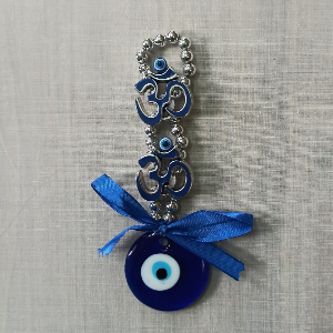Evils eye Om